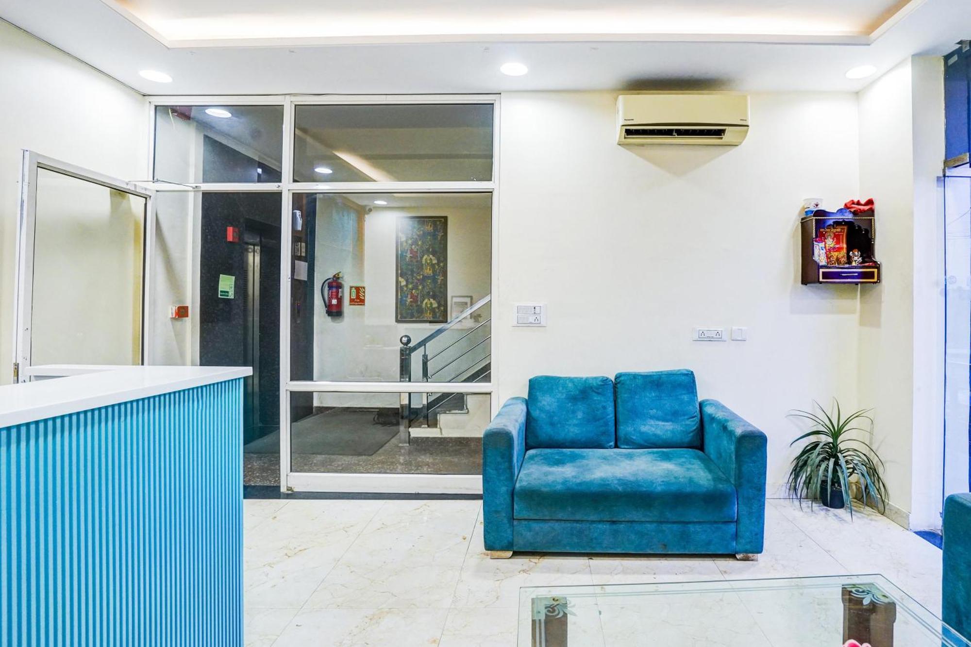 Super Townhouse Jagatpura Hotel Jaipur Eksteriør billede